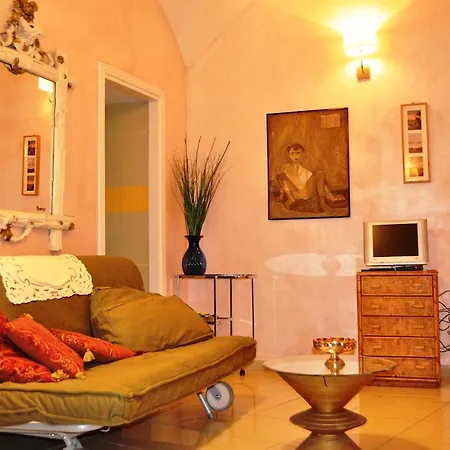 Lägenhet Orsini Palace Starsuite *